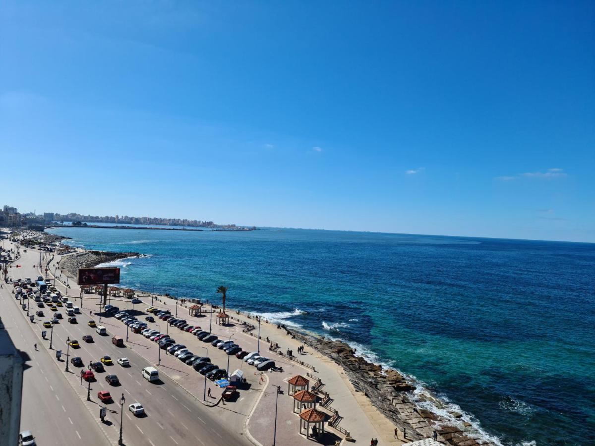 Midpoint Sea View - Families Only Daire İskenderiye Dış mekan fotoğraf