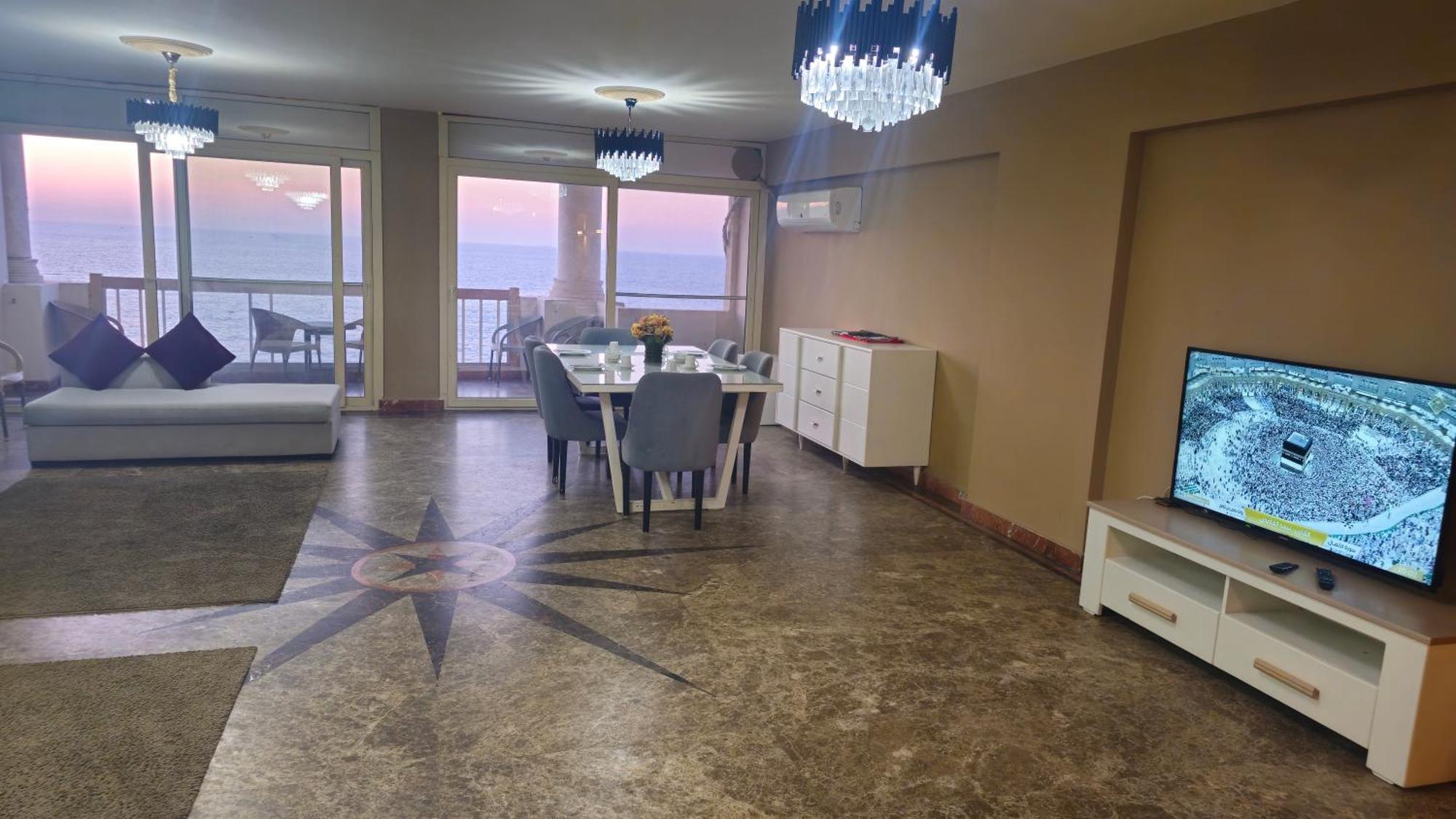 Midpoint Sea View - Families Only Daire İskenderiye Dış mekan fotoğraf